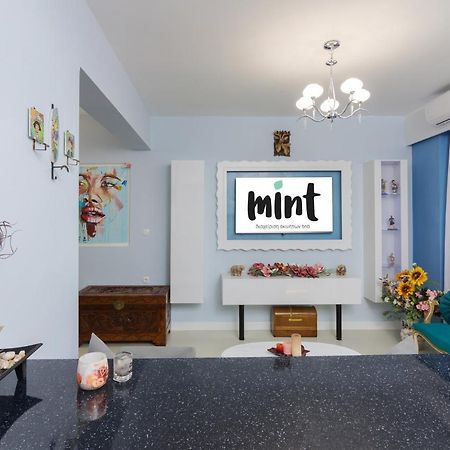 Wonderful Renovated Apartment With Private Patio Atenas Exterior foto