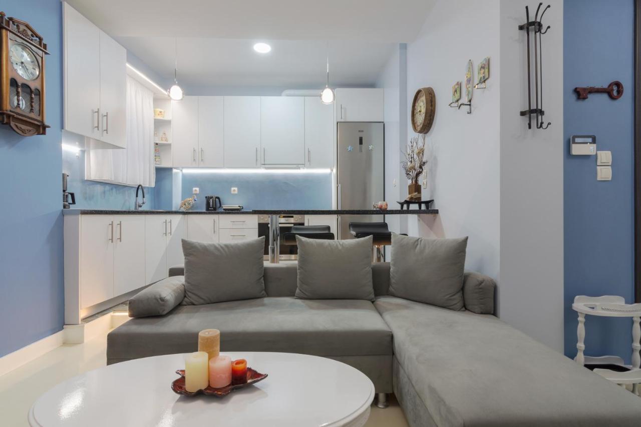 Wonderful Renovated Apartment With Private Patio Atenas Exterior foto
